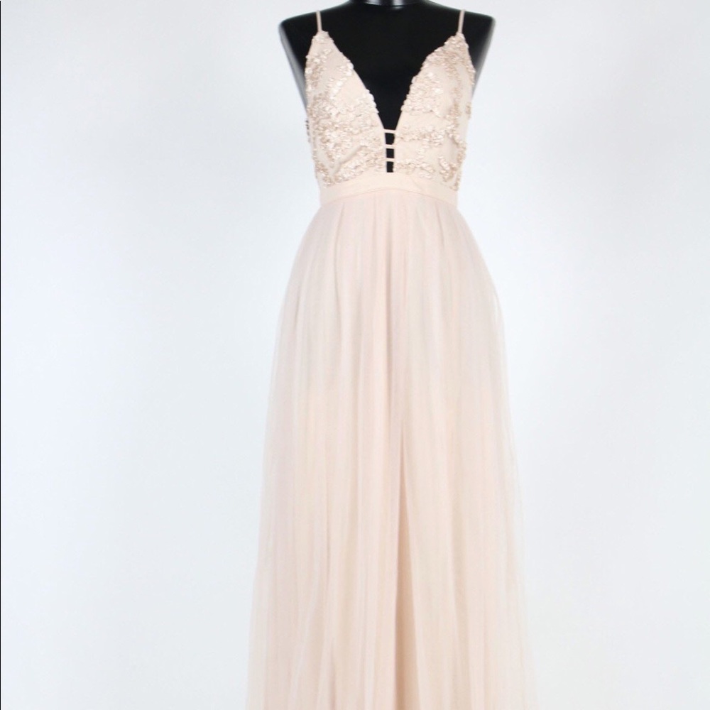 LAST ONE 💥💥 Nude Maxi Dress